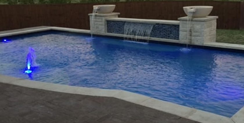 Geometricd Poold withd Raisedd Walld Sheerd Descentsd Waterd Bowlsd LEDd Lightingd andd Bubblerd min